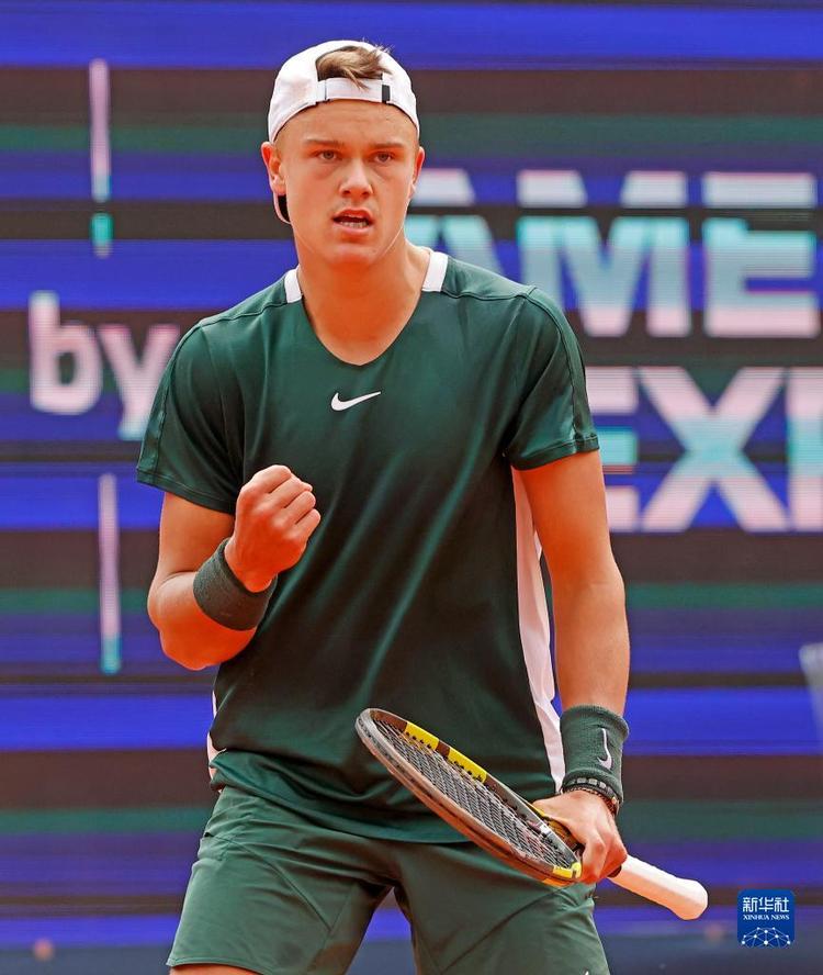 奏雖然激烈 奏雖然激烈