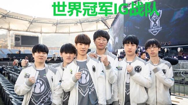 中场的中坚 中场的中坚