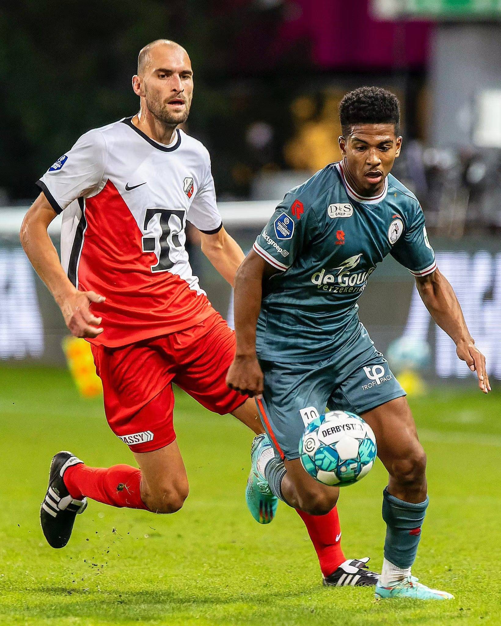 只在达到止 只在达到止